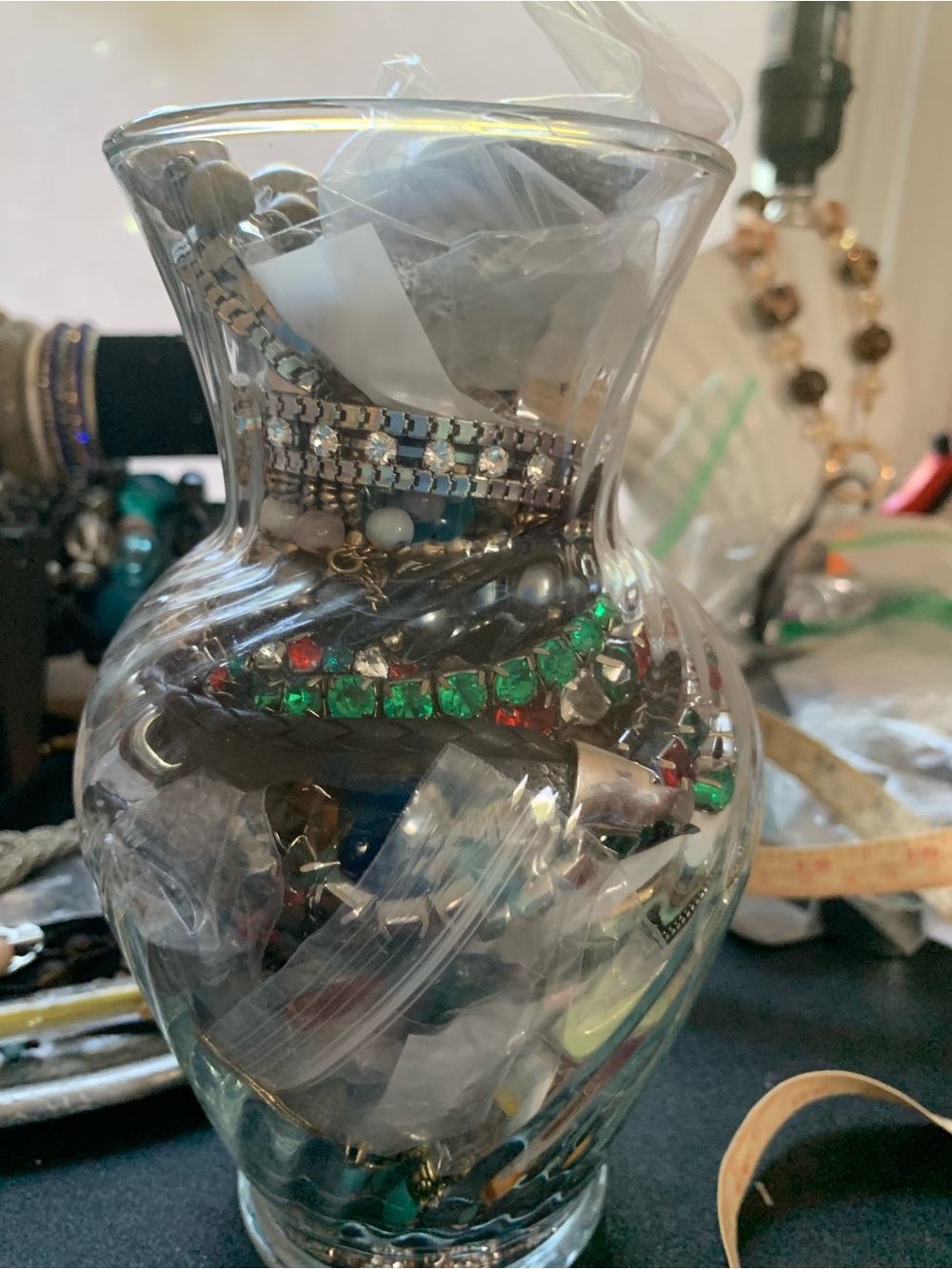 2.3 lb jewerly jar